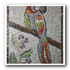 Мозаичное панно - «Попугай»
